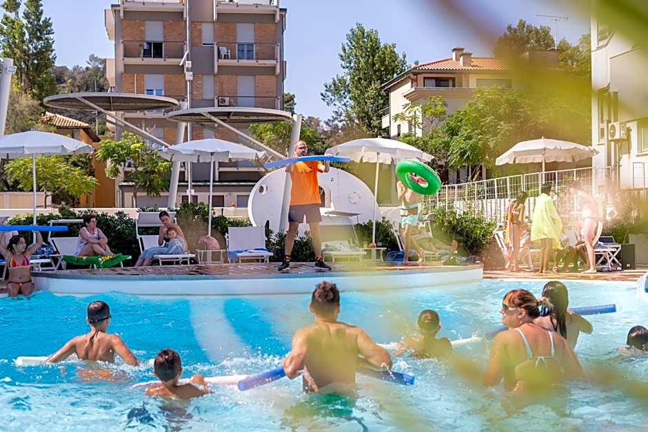 Nautilus Family Hotel