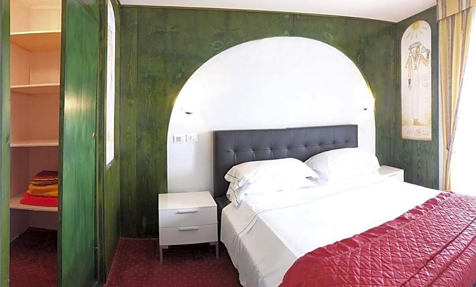 Hotel Soraya & Apartments