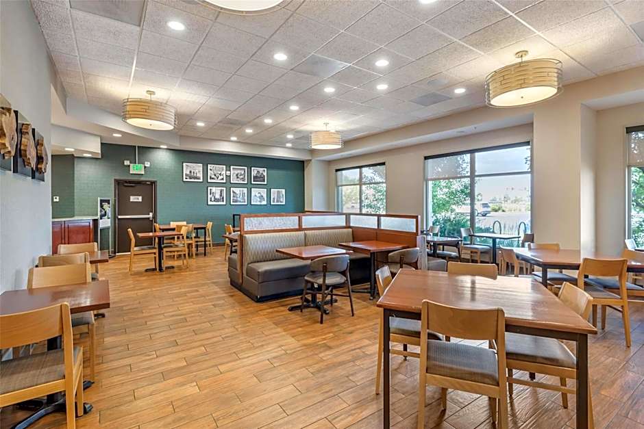 Drury Plaza Hotel Denver Central Park