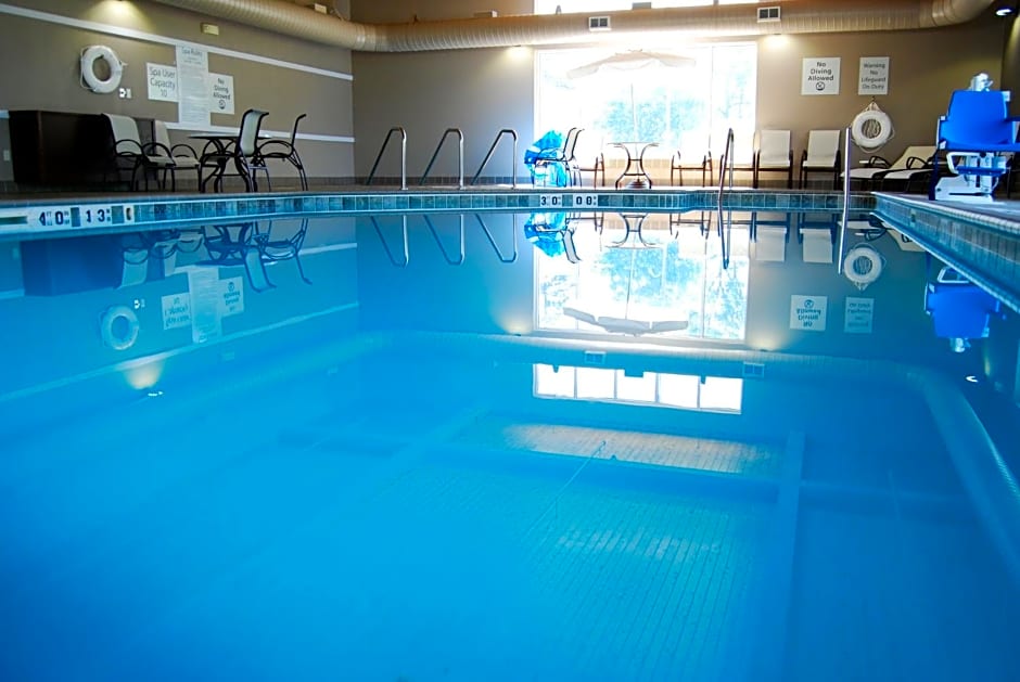Holiday Inn Express & Suites Superior, an IHG Hotel