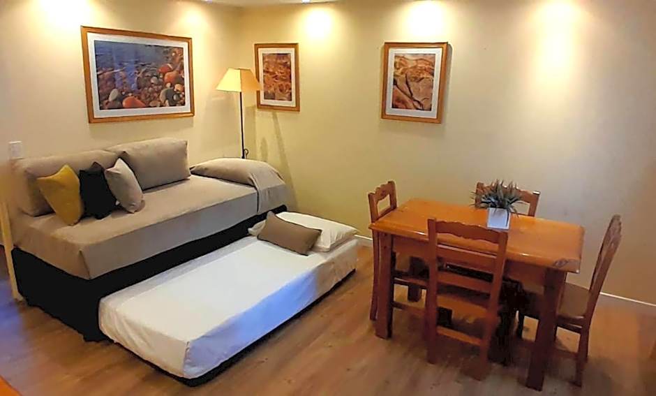 Del Bosque Apart Hotel