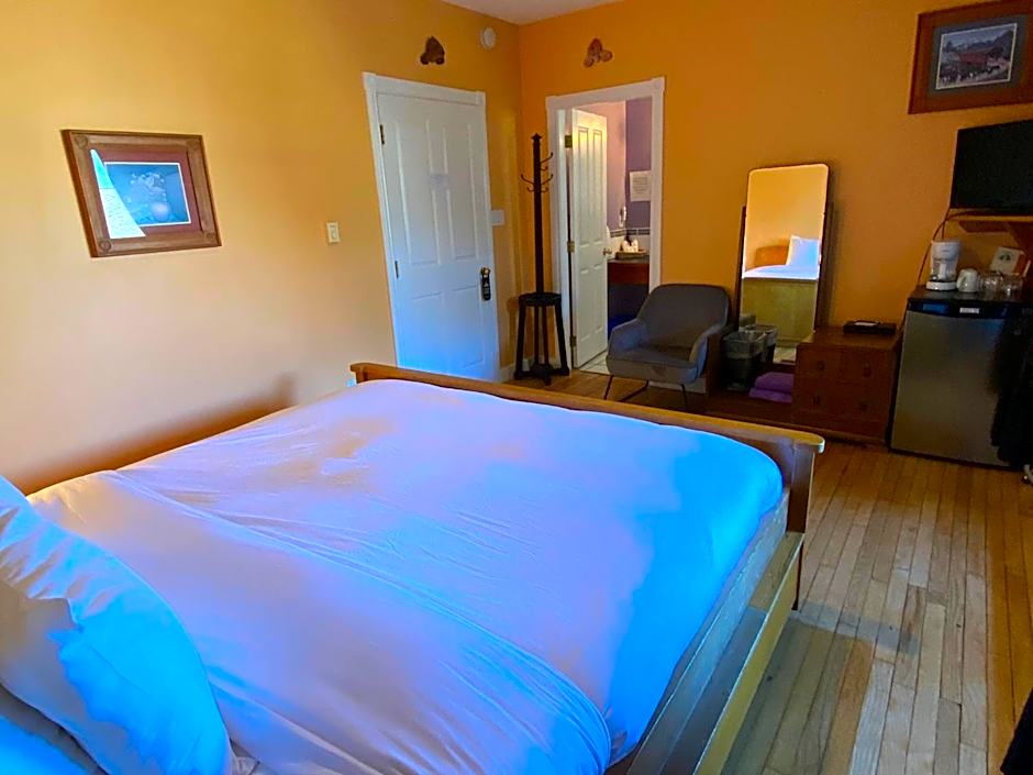 The Inn at Tough City