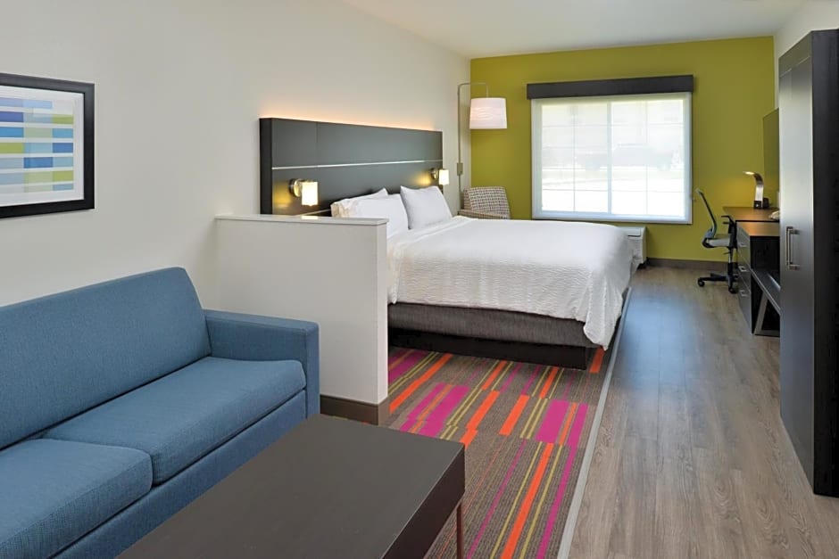 Holiday Inn Express Hotel & Suites Carthage By IHG