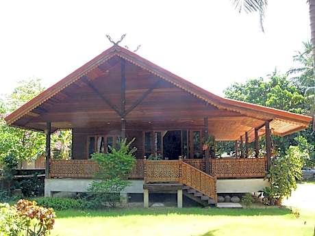 Tamarind Lodge