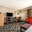 Wingate by Wyndham Lincoln Airport East
