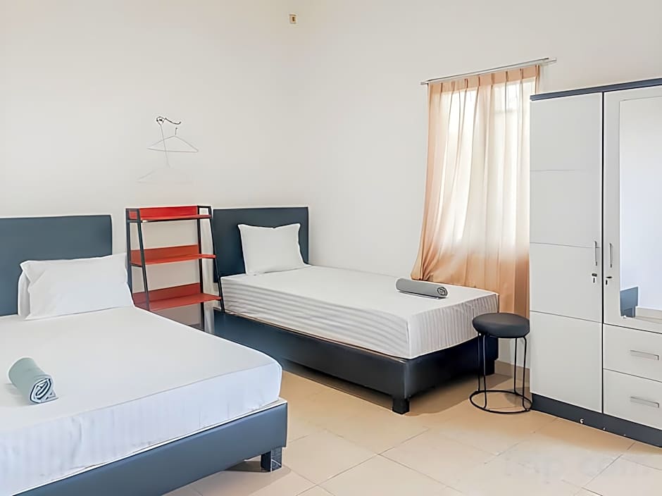 Urbanview Ava Guest House Goa Gong