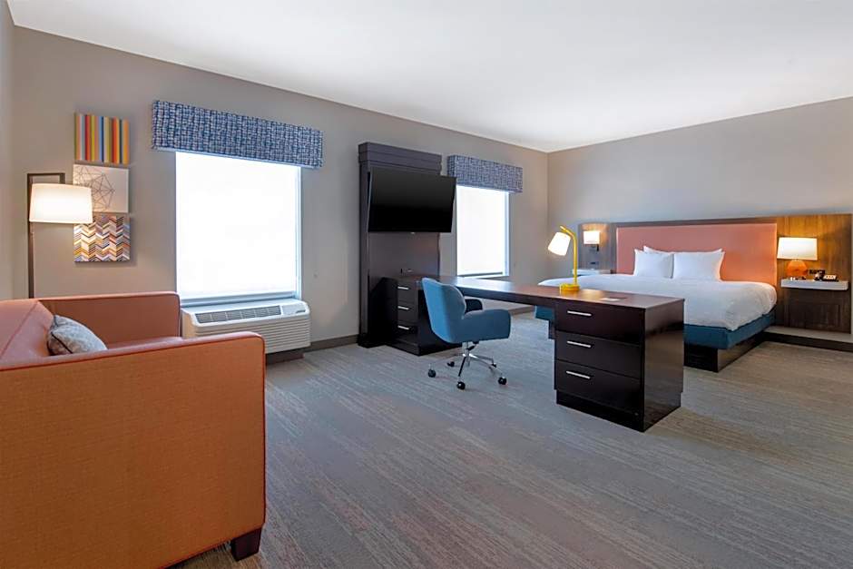 Hampton Inn By Hilton & Suites Harvey