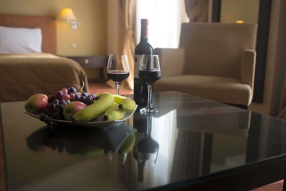 Davitel - Tobacco Hotel