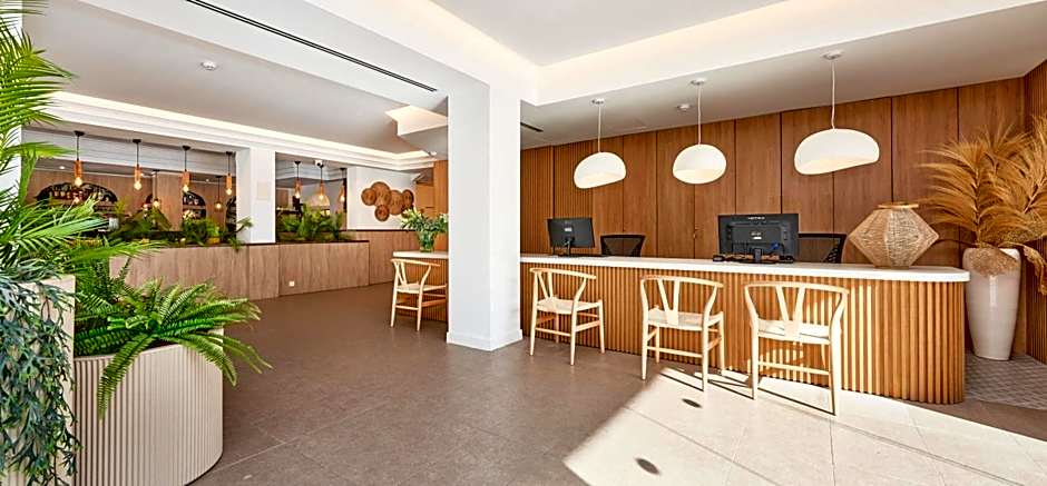 Flacalco Hotel & Apartments