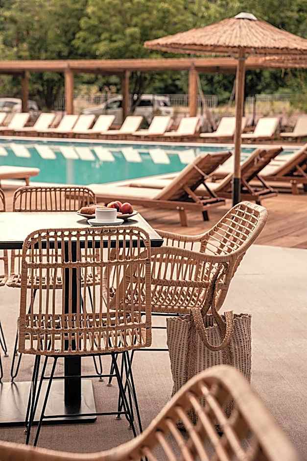 Sunny Beach Club - Adults Only #YouthfulVibes