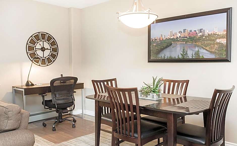 Canterra Suites Hotel