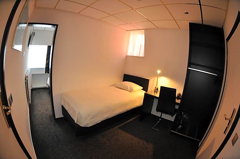 Budget Hotel Le Beau Rivage