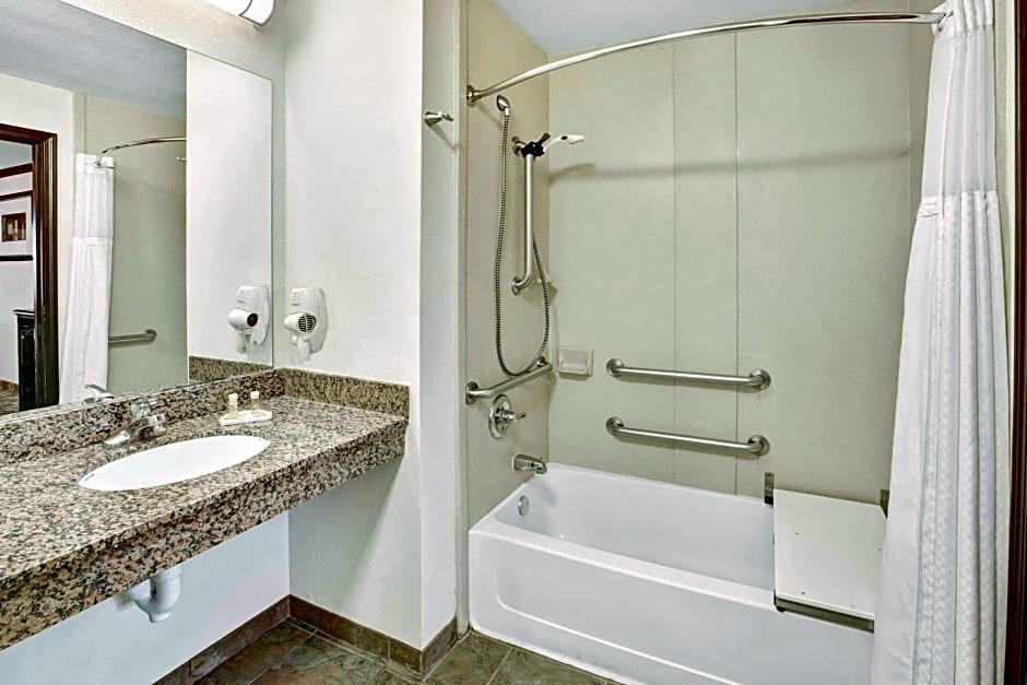 Days Inn by Wyndham Oklahoma City/Moore