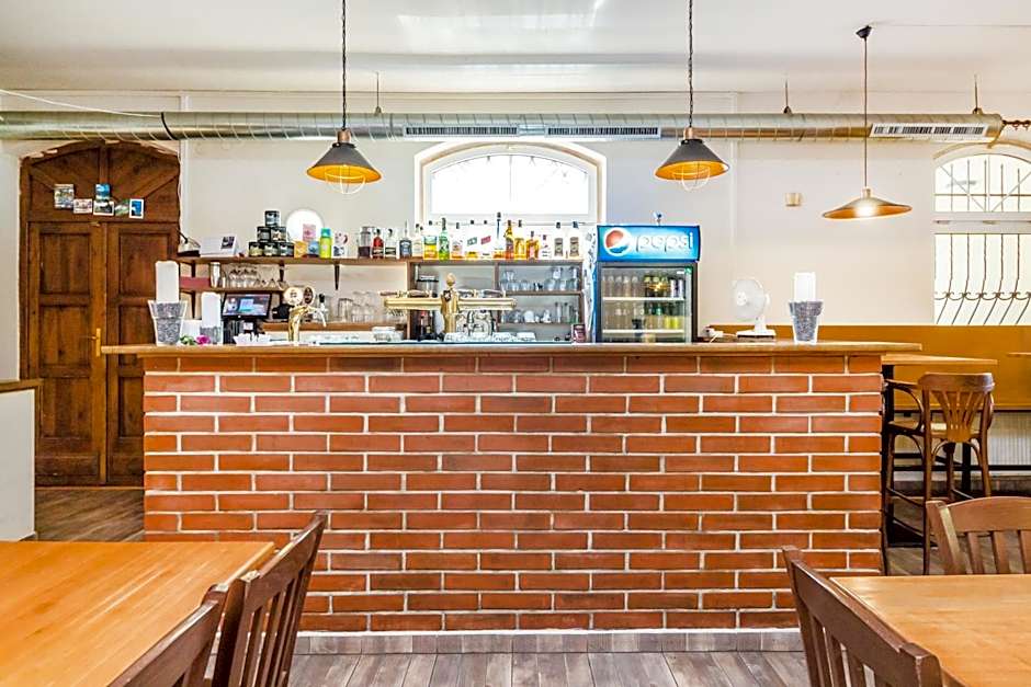 Nová Hospoda - Hotel & Restaurant