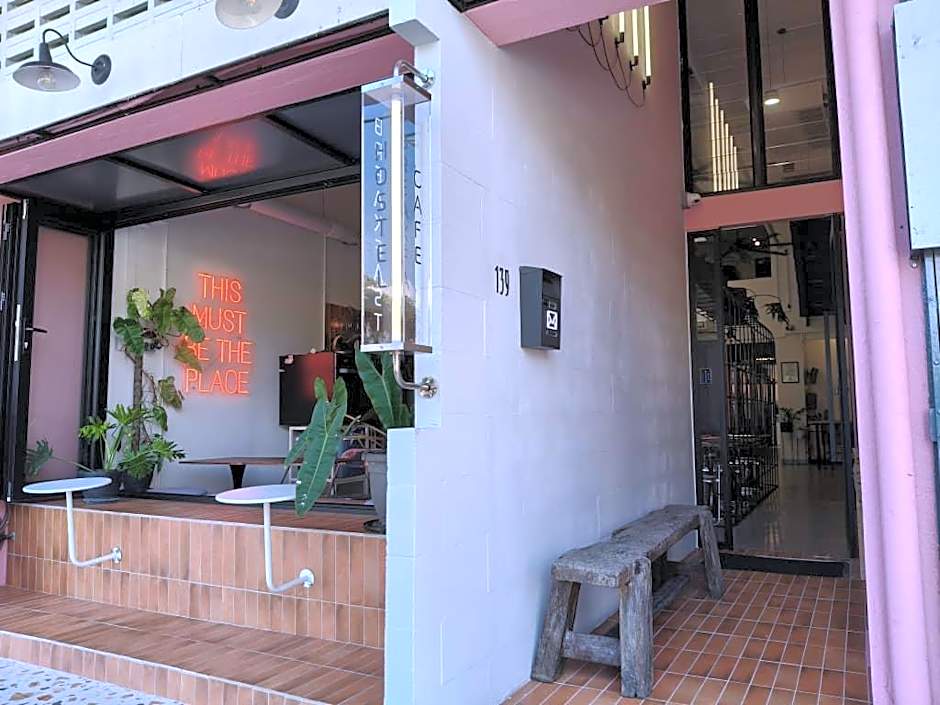 The Brownstone Hostel & Space