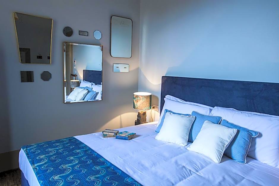 AdAstra Suites