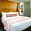 Graduate by Hilton Bloomington