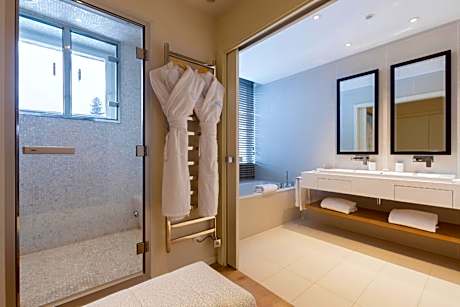 Junior Suite with Mont-Blanc View