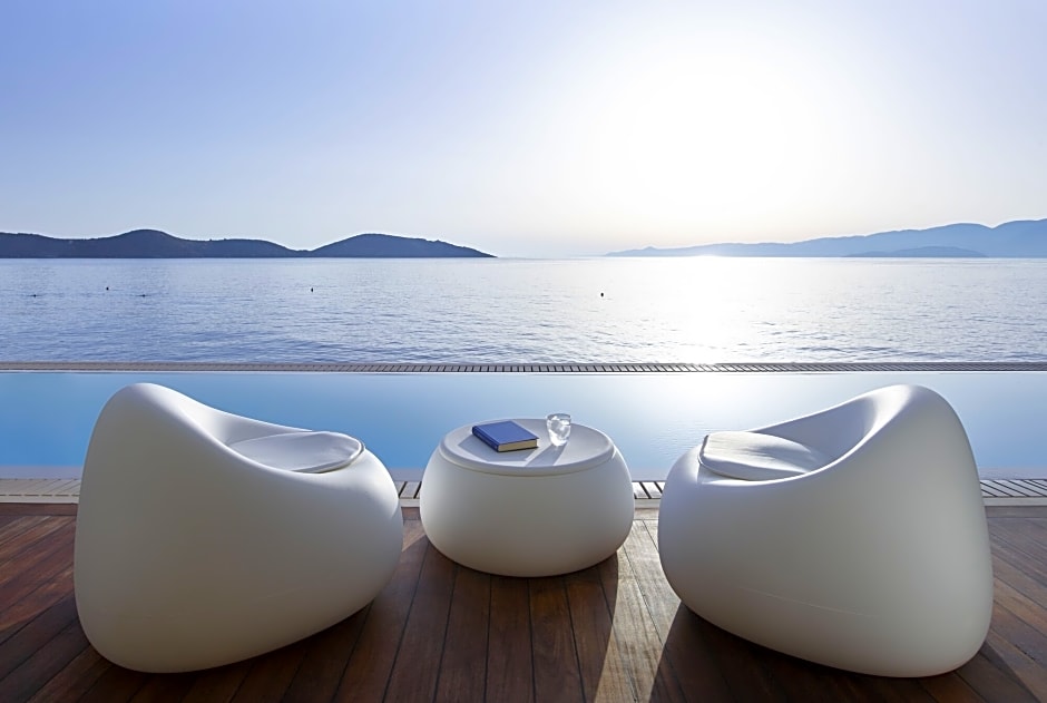 Elounda Beach Hotel & Villas, a Member of the Leading Hotels of the Wo