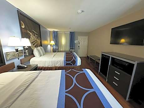 Queen Room with Two Queen Beds - Second Floor/Stair Access Only - Non-Smoking