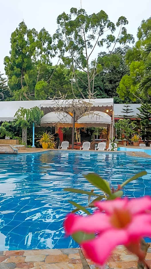 Deep Forest Garden Hotel