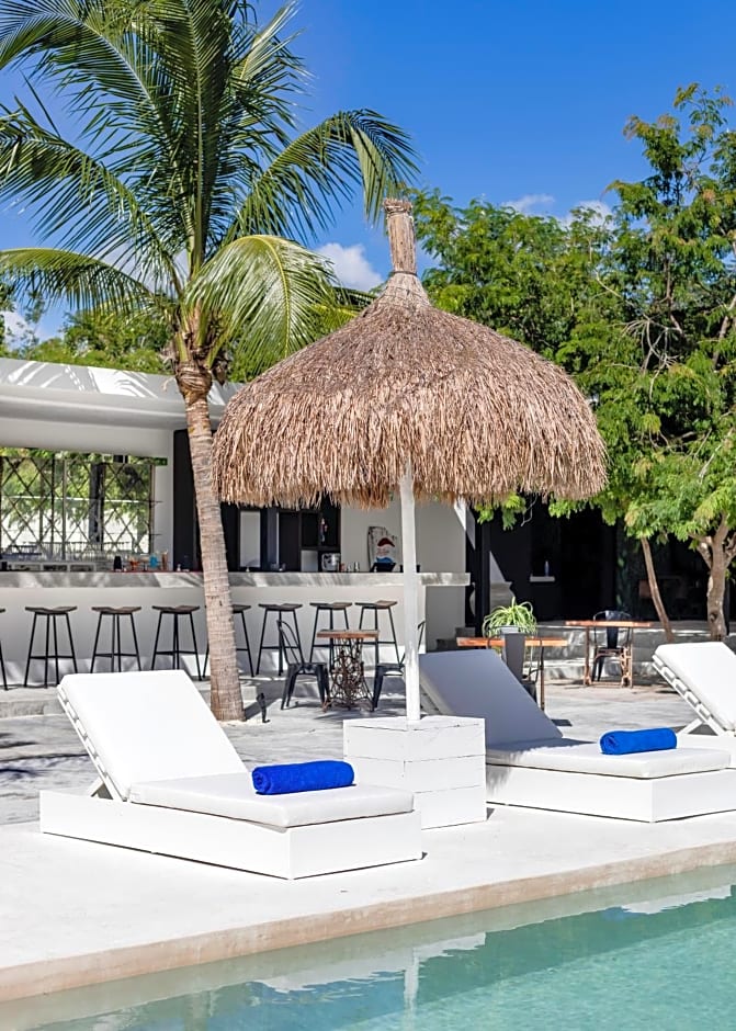 Jungle Lodge Boutique Hotel - Adults Only