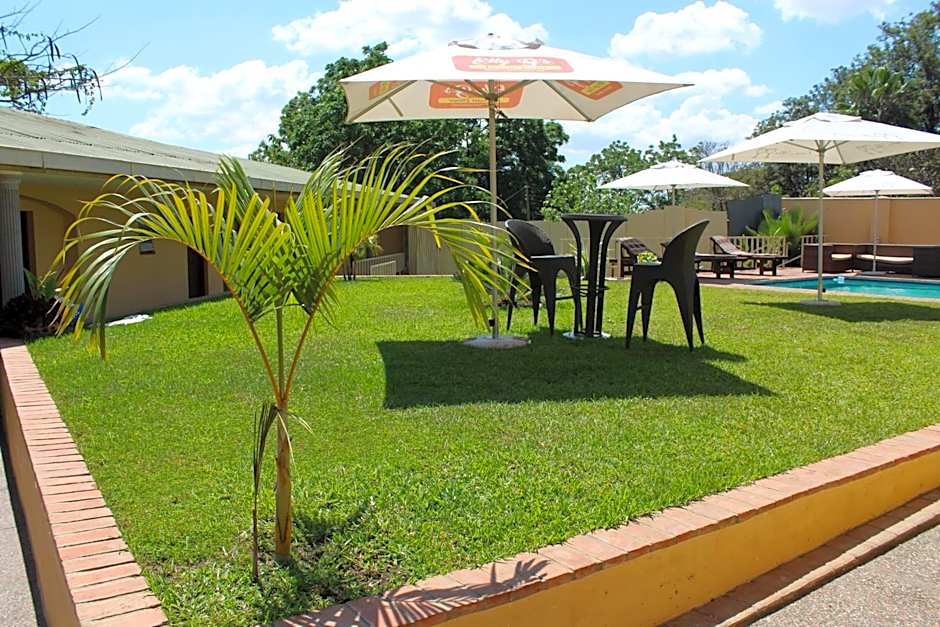 Casa Mia Lodge & Restaurant