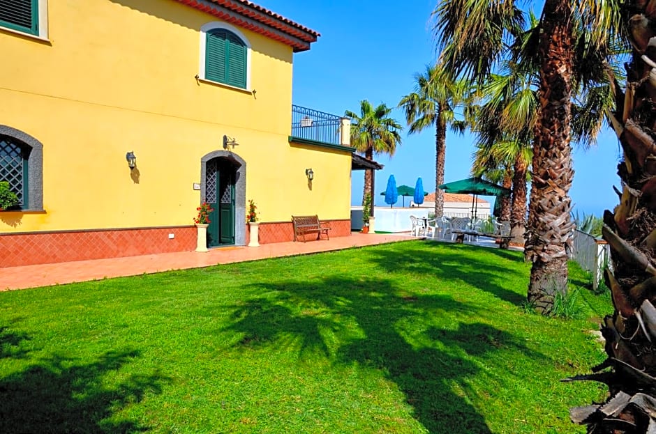 La Casa del Melograno
