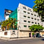 We Hotel Aeropuerto