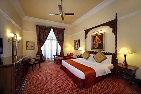 Premium Suite 1 Bedroom King Bed
