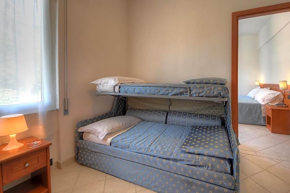 Hotel Noris