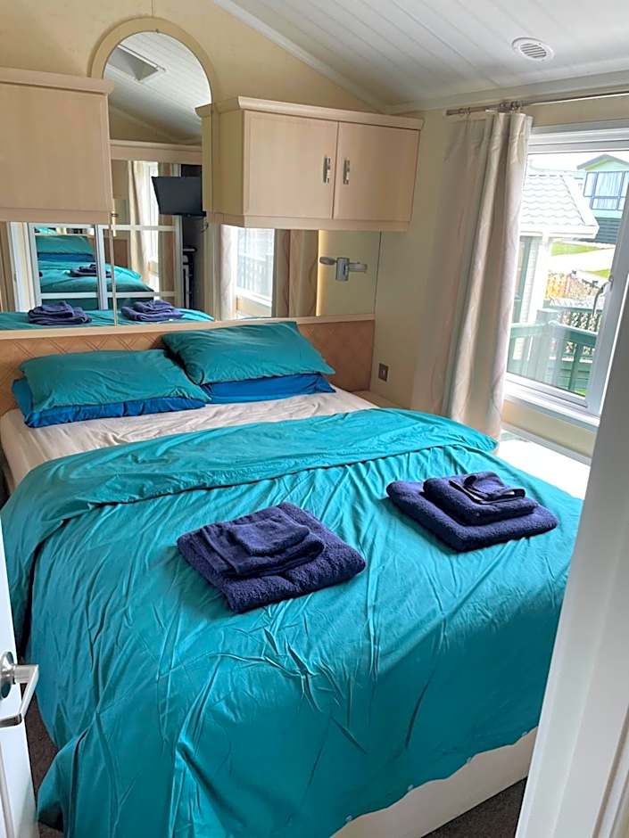 Labernum Lodge - Springhouse Country Park