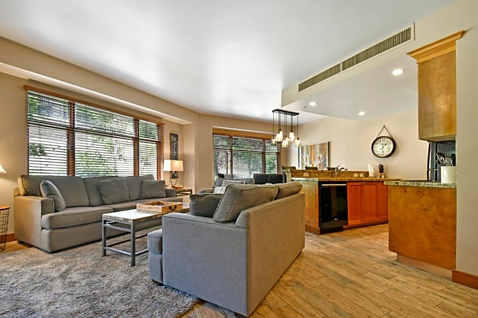 Sundial Lodge By Canyons Resort