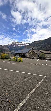Villa Russell Hotel&Apartments