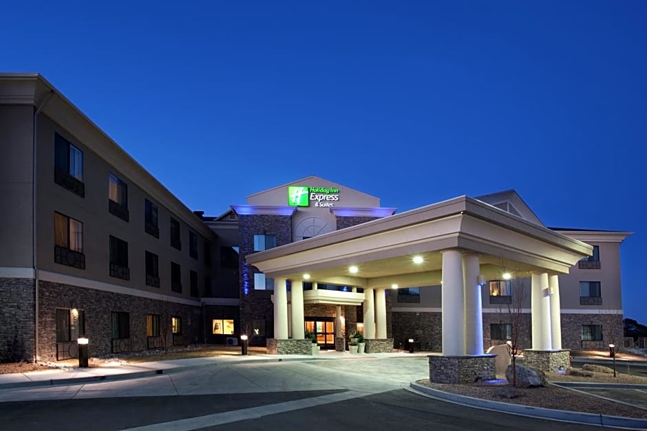 Holiday Inn Express and Suites Los Alamos Entrada Park