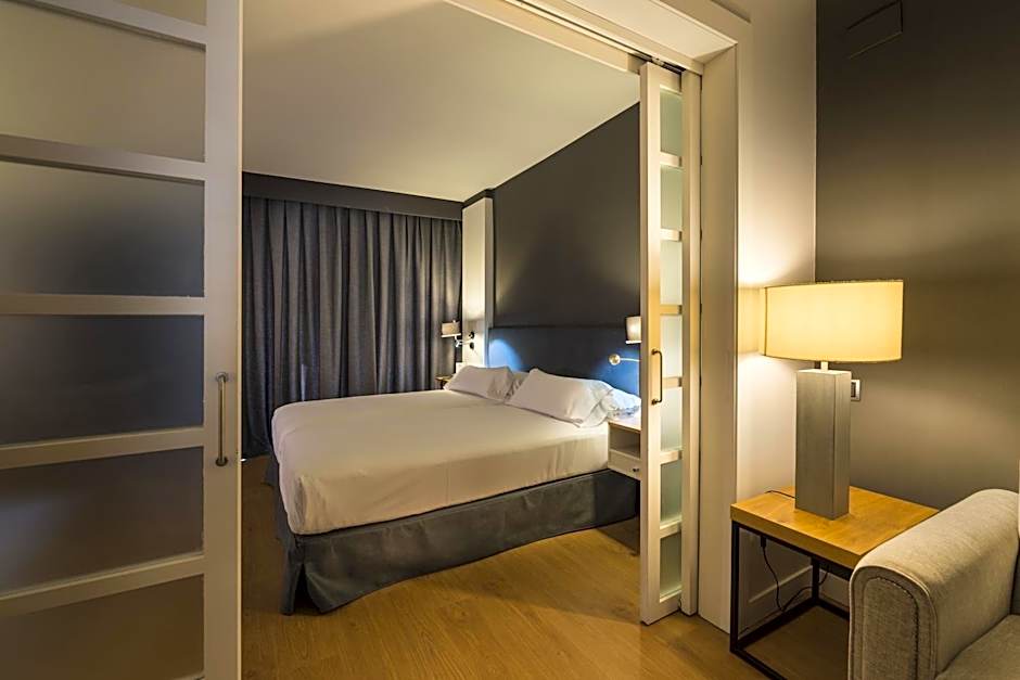 Guitart Grand Passage