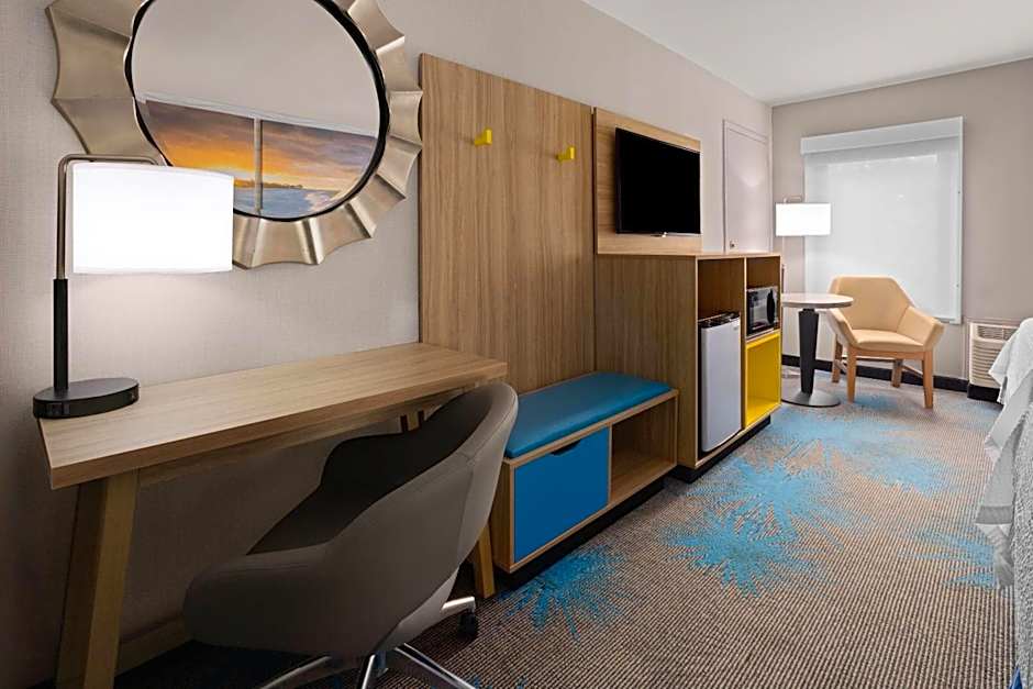 Days Inn by Wyndham Lanham Washington DC