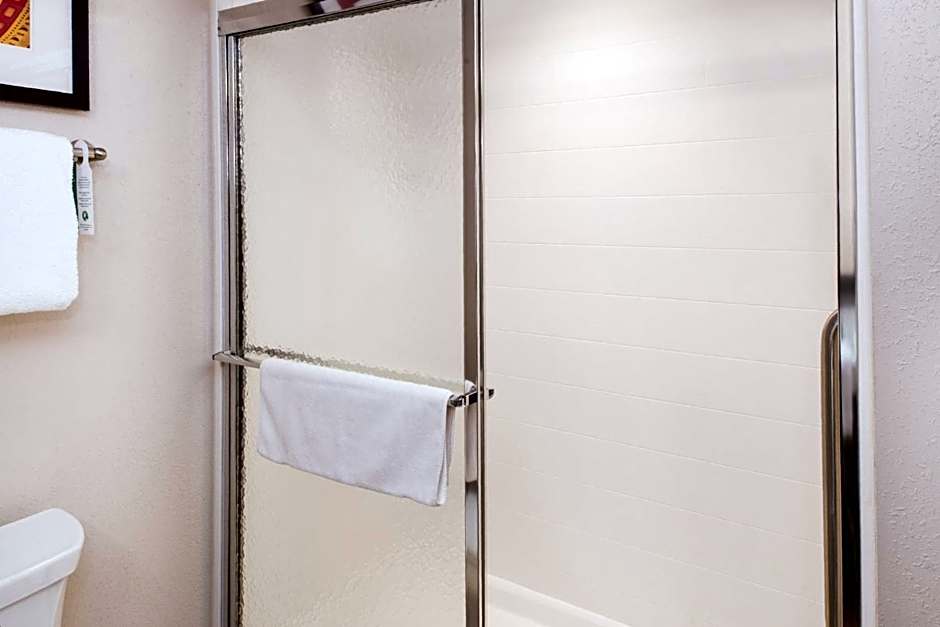 Holiday Inn Express & Suites Monroe By IHG