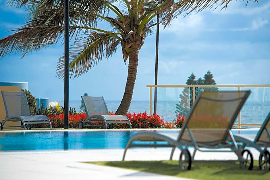 Paradise Centre Apartments