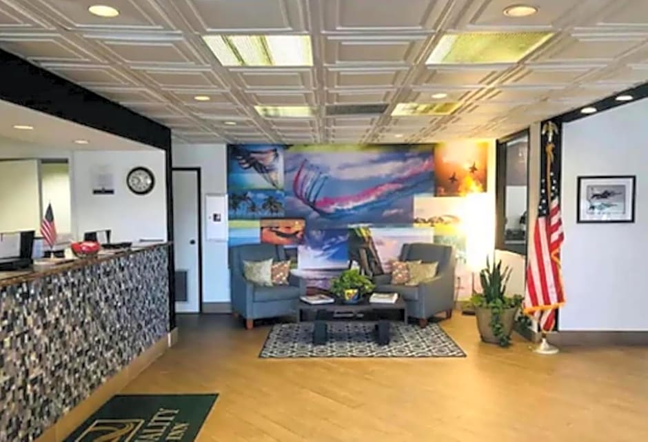 Days Inn by Wyndham Eglin AFB