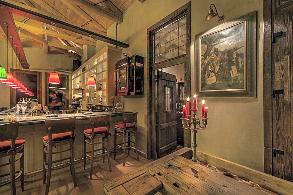 Montanema Handmade Village