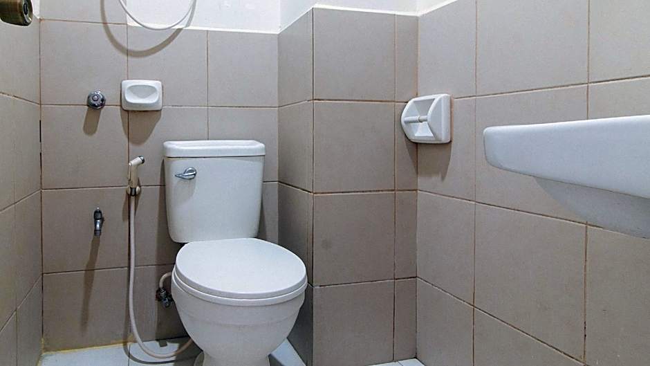 RedDoorz At Goldentown Hotel Davao City – Davao City, CO