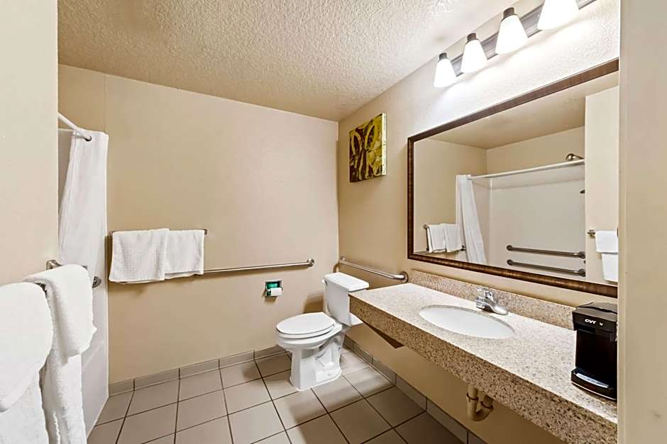 SureStay Plus by Best Western San Antonio Fiesta Inn
