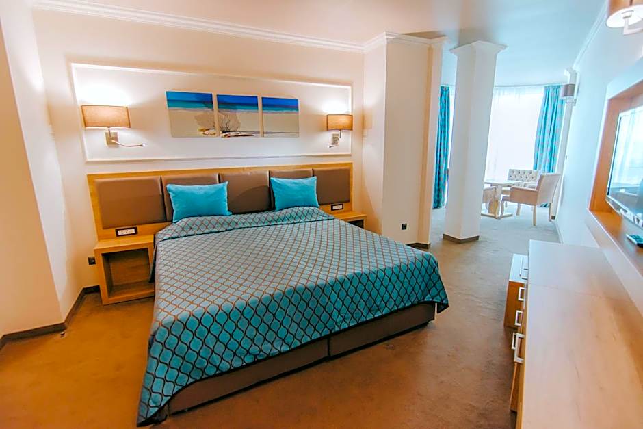 Tiara Beach - All Inclusive