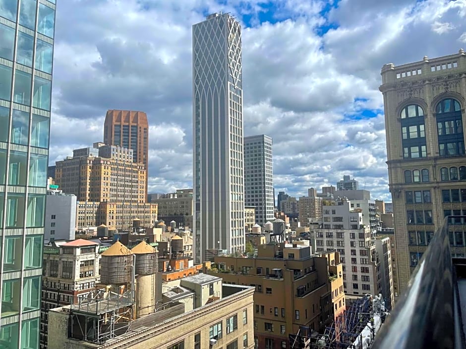 Best Western Premier Empire State Hotel