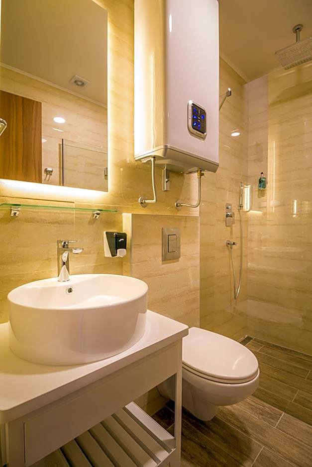Privilege Suites by Central Park
