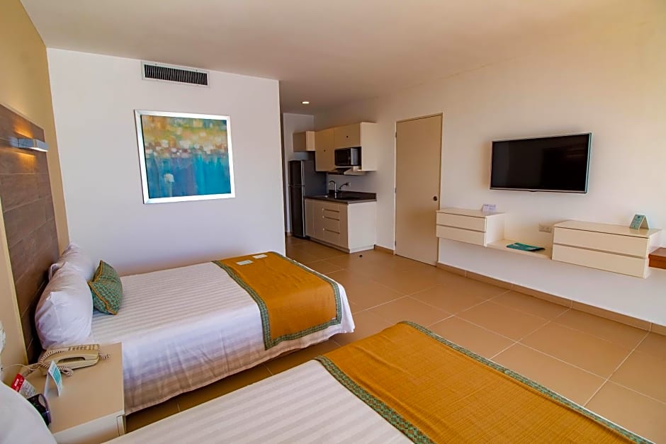 Pacific Palace Beach Tower Hotel