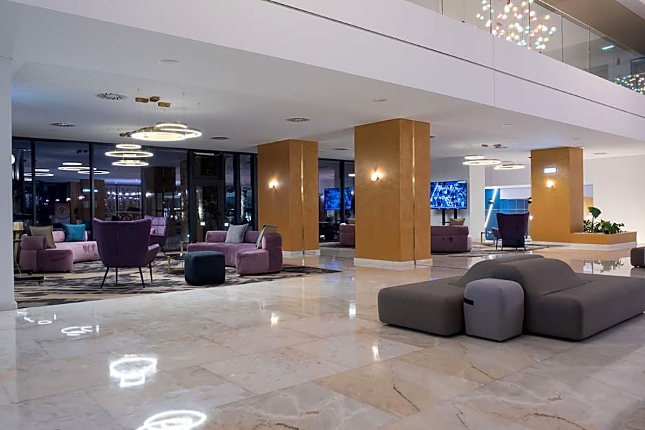 Sines Sea View Business & Leisure Hotel