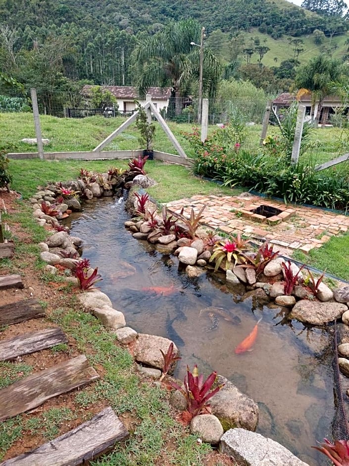 Caminhos da Serra do Tabuleiro - Chalé do Lago