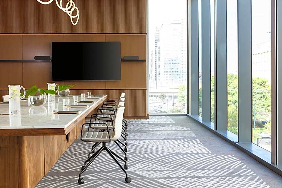 Kimpton Shane Hotel By IHG